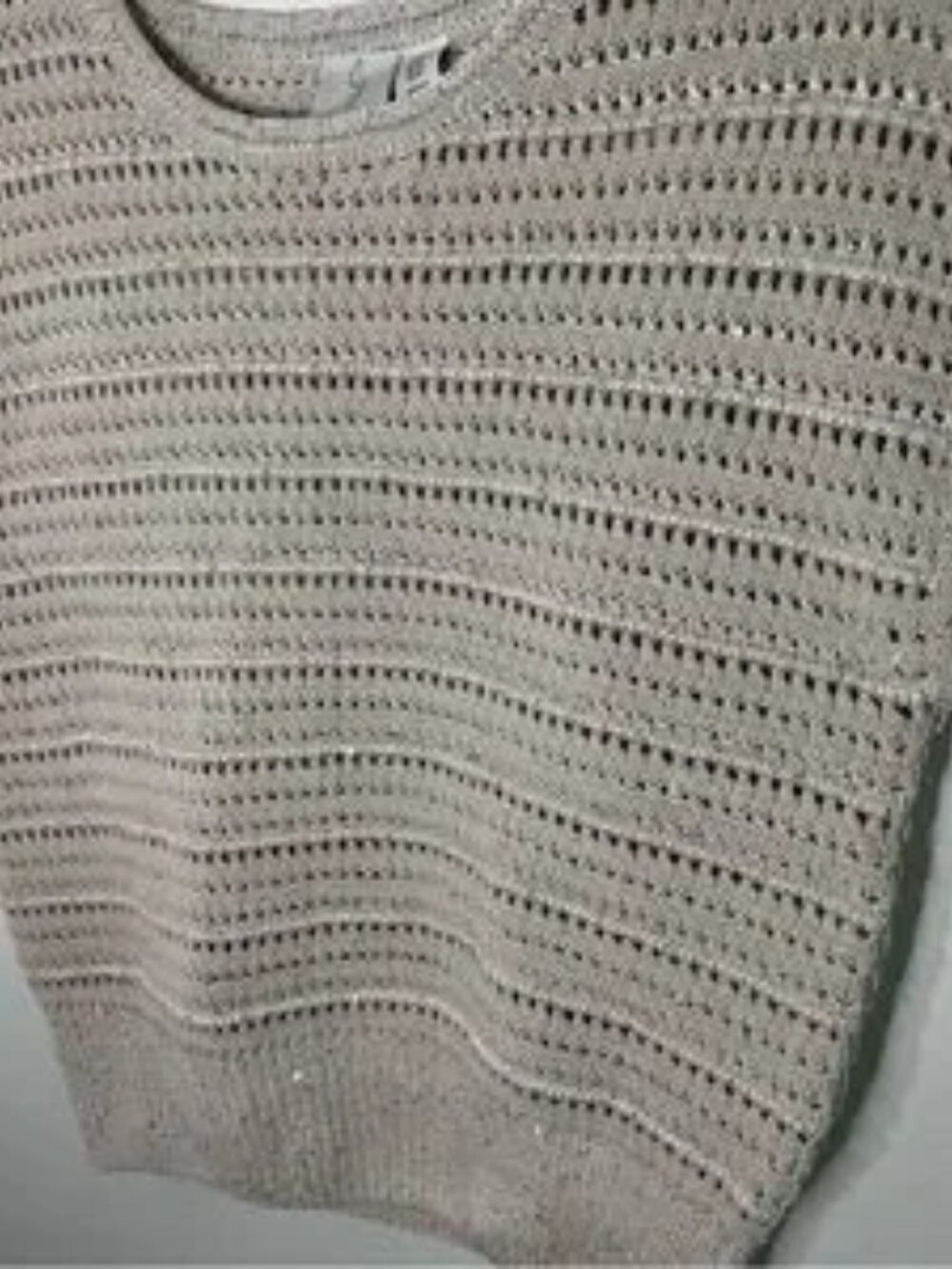 Glittery loose knit crochet sweater vest - Picture 3 of 5